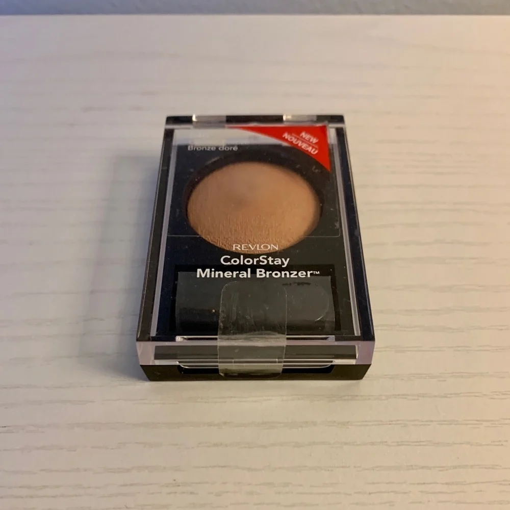 Revlon ColorStay Mineral Bronzer 040 Golden Bronze New discontinued shimmer